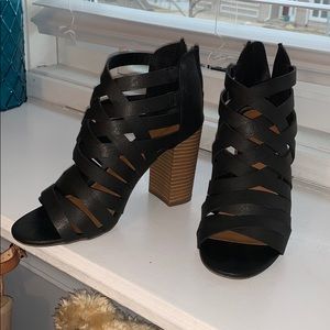 Strappy Never Worn Maurices Booties